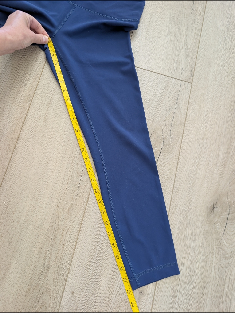 lululemon Winder Under 25" Leggings | Night Sea Color | Size 8 - Picture 5 of 11